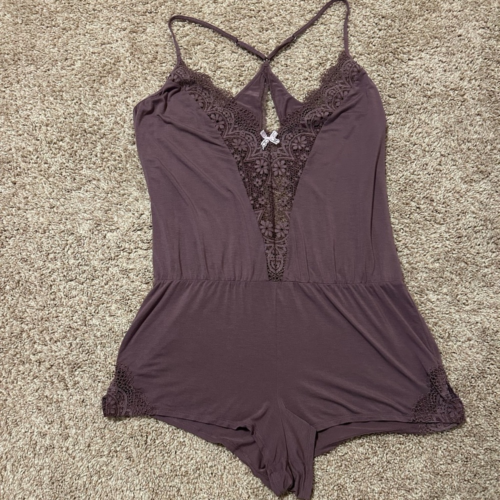 Victoria’s Secret Plum Lace Trim Romper Size Large